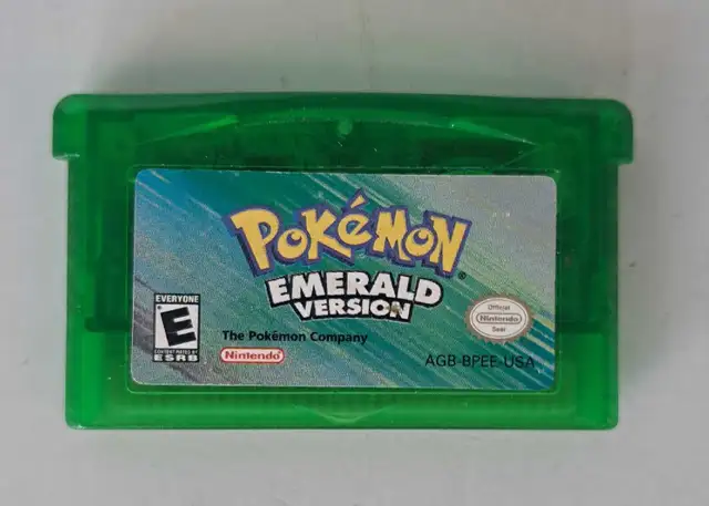 Pokemon Emerald Version (30131706)