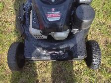 2 Tondeuse YARD MACHINES 132cc 20'' de coupe comme neuve - Photo 3