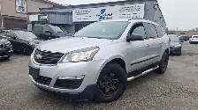2017 Chevrolet Traverse LS AWD 8 pass.