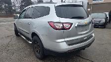 2017 Chevrolet Traverse LS AWD 8 pass. - Photo 3