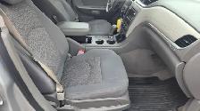2017 Chevrolet Traverse LS AWD 8 pass. - Photo 8