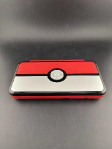 Pokeball Nintendo New 2DS XL