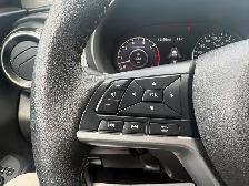 2021 NISSAN KICKS SV - HEATED SEATS - PARKING DISTANCE CONTROL - Photo 12