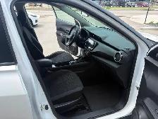 2021 NISSAN KICKS SV - HEATED SEATS - PARKING DISTANCE CONTROL - Photo 17