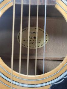Yamaha F310P Acoustic Guitar - Photo 3