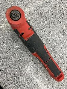 Milwaukee 2526 M12 Multi Tool - Photo 3