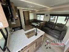 2026 Coachmen RV Freedom Express Select 30SE - Photo 7