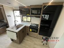 2026 Coachmen RV Freedom Express Select 30SE - Photo 10