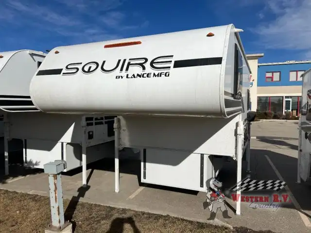 2026 Lance Squire Truck Campers SQ805