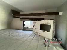 2026 Lance Squire Truck Campers SQ805 - Photo 14