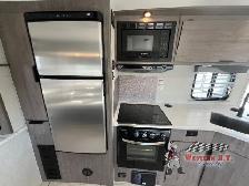 2025 Lance Squire SQ26 - Photo 11