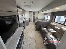 2025 Lance Squire SQ26 - Photo 17