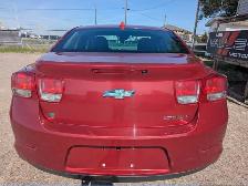 2014 Chevy Malibu 2LT - Photo 4