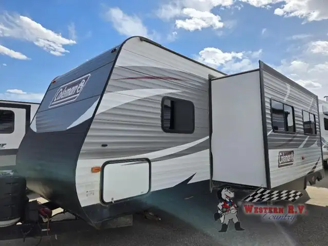2017 Dutchmen RV Coleman Lantern Series 263BH