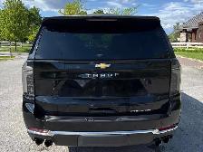 2025 Chevrolet Tahoe - FULLY LOADED, CLEAN CARFAX - Photo 4