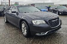 This Sedan/Saloon powered by a Gasoline engine featuring AWD/All - Photo 9
