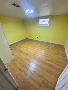 Basement Room for Rent MALE  - Lawrence and Markham - July 1st - Photo 2