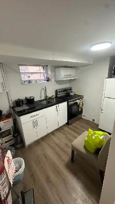 Basement Room for Rent MALE  - Lawrence and Markham - July 1st - Photo 6