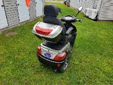 Prix reduit Triporteur electrique ET3 classis 60 volt $1800.00 - Photo 4