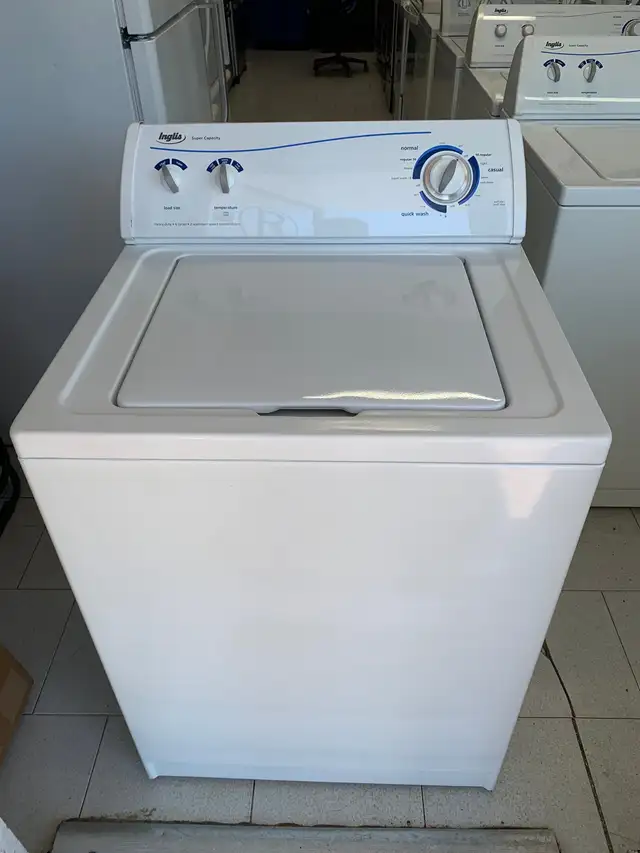 VOUS AVEZ BESOIN D’UNE LAVEUSE? ÉLECTROS BARRIOS VOUS AIDE.