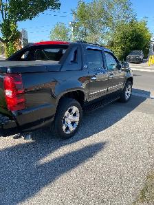 2013 Chevrolet Avalanche - Photo 3