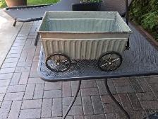 Decorative Metal Wagon - Photo 2