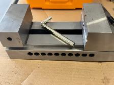 Craftex  CX 612  Mill & Drill - Photo 6