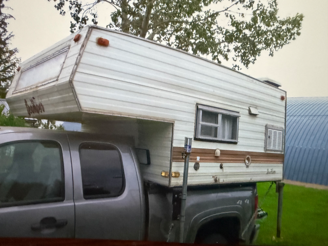 Scamper Truck Camper
