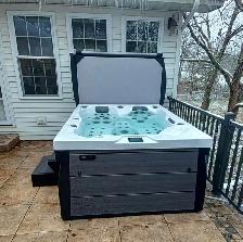 3 Seat Therapy Hot Tub For Sale - Photo 2