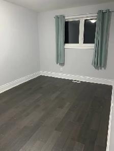 Upper level 3BR- newly renovated - Photo 3