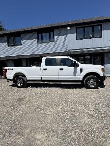 2017 Ford Super Duty F-350 SRW ALUMINUM LIFT TAILGATE — CERTIFIE - Photo 2