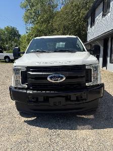 2017 Ford Super Duty F-350 SRW ALUMINUM LIFT TAILGATE — CERTIFIE - Photo 7