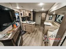 2026 Coachmen RV Catalina Legacy Edition 293TQBSCK - Photo 8