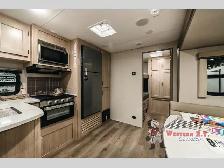 2026 Coachmen RV Catalina Legacy Edition 293TQBSCK - Photo 9