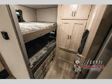 2026 Coachmen RV Catalina Legacy Edition 293TQBSCK - Photo 10