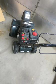 22 inch snowblower - Photo 2