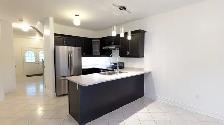 Stunning 3-BR Executive Detached Home in Southeast Barrie - Photo 4