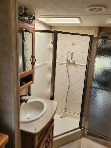 Keystone Montana 5th Wheel - Photo 5
