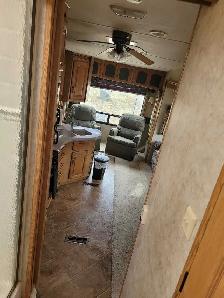 Keystone Montana 5th Wheel - Photo 6