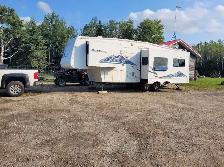 Keystone Montana 5th Wheel - Photo 10