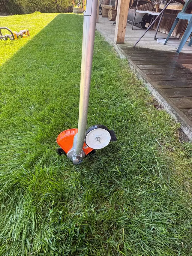 Stihl Kombi Bed Re-Definer (Edger)