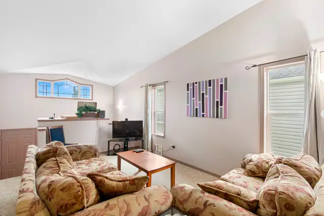 STAFF HOUSING - 7 BED 3 BATH - LOTS OF PARKING - ALL INCLUDED GP