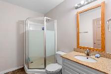 STAFF HOUSING - 7 BED 3 BATH - LOTS OF PARKING - ALL INCLUDED GP - Photo 7
