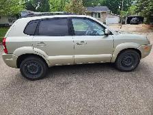 2007 Hyundai Tucson Limited 4 x 4 - Photo 4