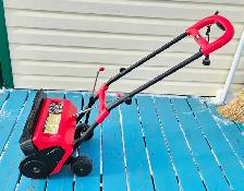 Snowblower - Photo 2