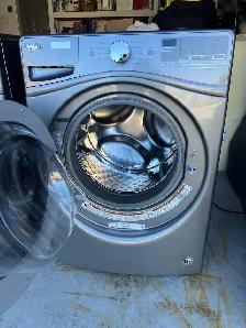 Whirlpool washer/dryer set - Photo 5