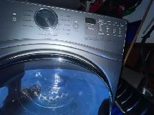 Whirlpool washer/dryer set - Photo 7