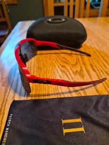 Brand new rare partrick mahomes oakley sunglasses for sale - Photo 7