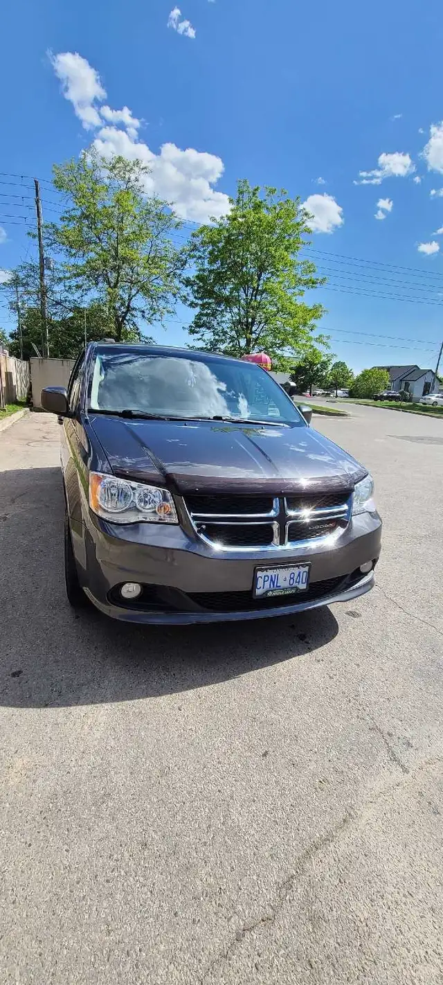Used 2017 Dodge Grand Caravan