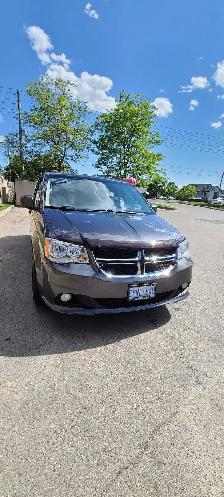 Used 2017 Dodge Grand Caravan